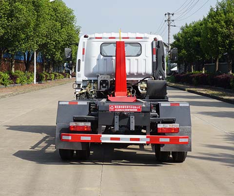 中潔牌XZL5046ZXX6型車(chē)廂可卸式垃圾車(chē)
